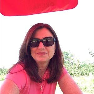 Meet your Posher, Cheryl